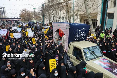 تشییع پیکر مطهر ۱۰ شهید گمنام در مشهد