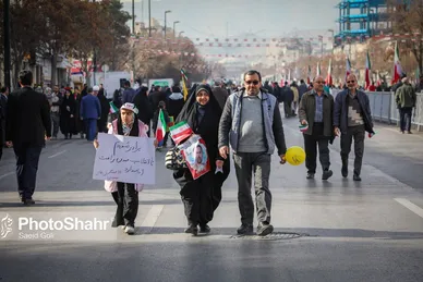 گزارش تصویری (۱) | راهپیمایی ۲۲ بهمن در مشهد