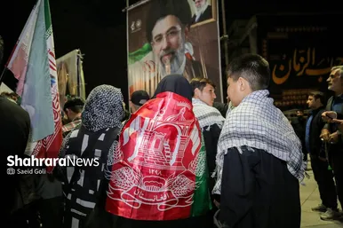 گزارش تصویری | بیعت مهاجران افغانستانی با حضور در عرصه میدان شهدای مشهد با رهبر انقلاب اسلامی