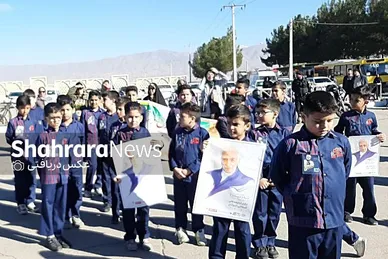 عکس‌هایی از مراسم تشیع پیکر محمدعلی اسلامی ندوشن