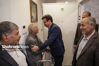 گزارش تصویری | دیدار خانواده ورزش از استاد حمید توکل پیشکسوت کشتی
