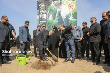 گزارش تصویری | پویش درختکاری در بوستان کرامت مشهد (۱۶ اسفند ۱۴۰۴)