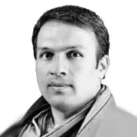 درختان ایستاده می&zwnj;میرند