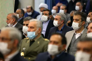 عکس | دیدار جمعی از مسئولان نظام و سفیران کشورهای اسلامی با مقام معظم رهبری