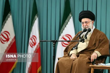 دیدار قهرمانان ورزشی و مدال‌آوران بازی‌های آسیایی و پارا آسیایی با رهبر انقلاب