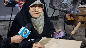 ویدئو| حضور اثرگذار بانوان هنرمند در غرفه&zwnj;های پشتیبانی اجتماعات شبانه مردمی