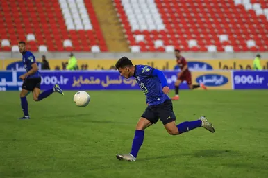 لیگ برتر فوتبال | مسابقه فوتبال پدیده مشهد و استقلال تهران