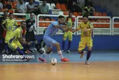 فرش‌آرا ترک عادت نکرد