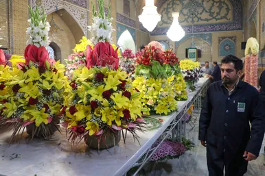 گل‌آرایی ویژه حرم مطهر رضوی