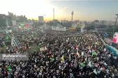 جشن بزرگ خانوادگی امام رضایی‌ها در مشهد برگزار شد | شادمانی زائران و مجاوران در شب میلاد امام مهربانی‌ها + فیلم