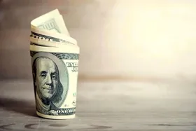 پیش&zwnj;بینی نرخ ارز با بازگشت تحریم&zwnj;های سازمان ملل | کارشناسان: دولت توانایی کنترل نرخ ارز را دارد