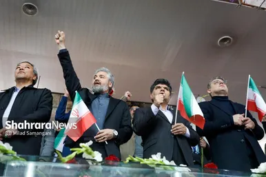 گزارش تصویری | آیین آغاز جشن‌های پیروزی انقلاب اسلامی و بزرگداشت سالروز ورود امام‌خمینی(ره) به وطن