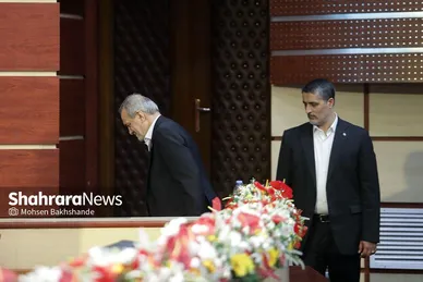 گزارش تصویری | همایش «نهضت توسعه عدالت آموزشی با رویکرد محرومیت‌زدایی از فضاها و تجهیزات آموزشی و کیفیت‌بخشی با مشارکت مردم» با حضور رئیس‌جمهور