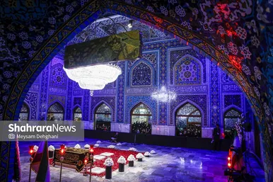 گزارش تصویری | مزار مطهر رهبر شهید انقلاب اسلامی در رواق دارالذکر حرم مطهر رضوی