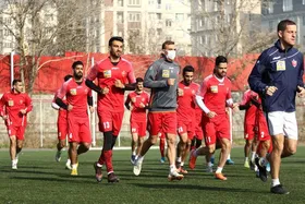 طلبکار جدید پرسپولیس؛ آرمایشگاه تست کرونا!