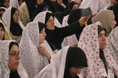 بزرگداشت مقام پرستار در حرم رضوی