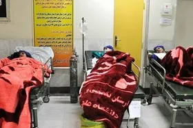 ۴ دانش&zwnj;آموز قمی راهی بیمارستان شدند