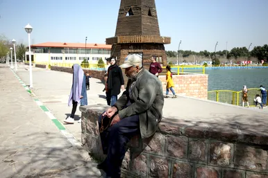 اسکان مسافران نوروزی در کمپ غدیر مشهد