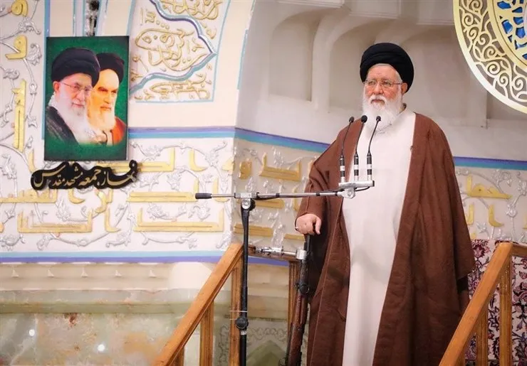 آیت‌الله علم‌الهدی: دشمن از وحدت شیعه و سنّی هراس دارد | 