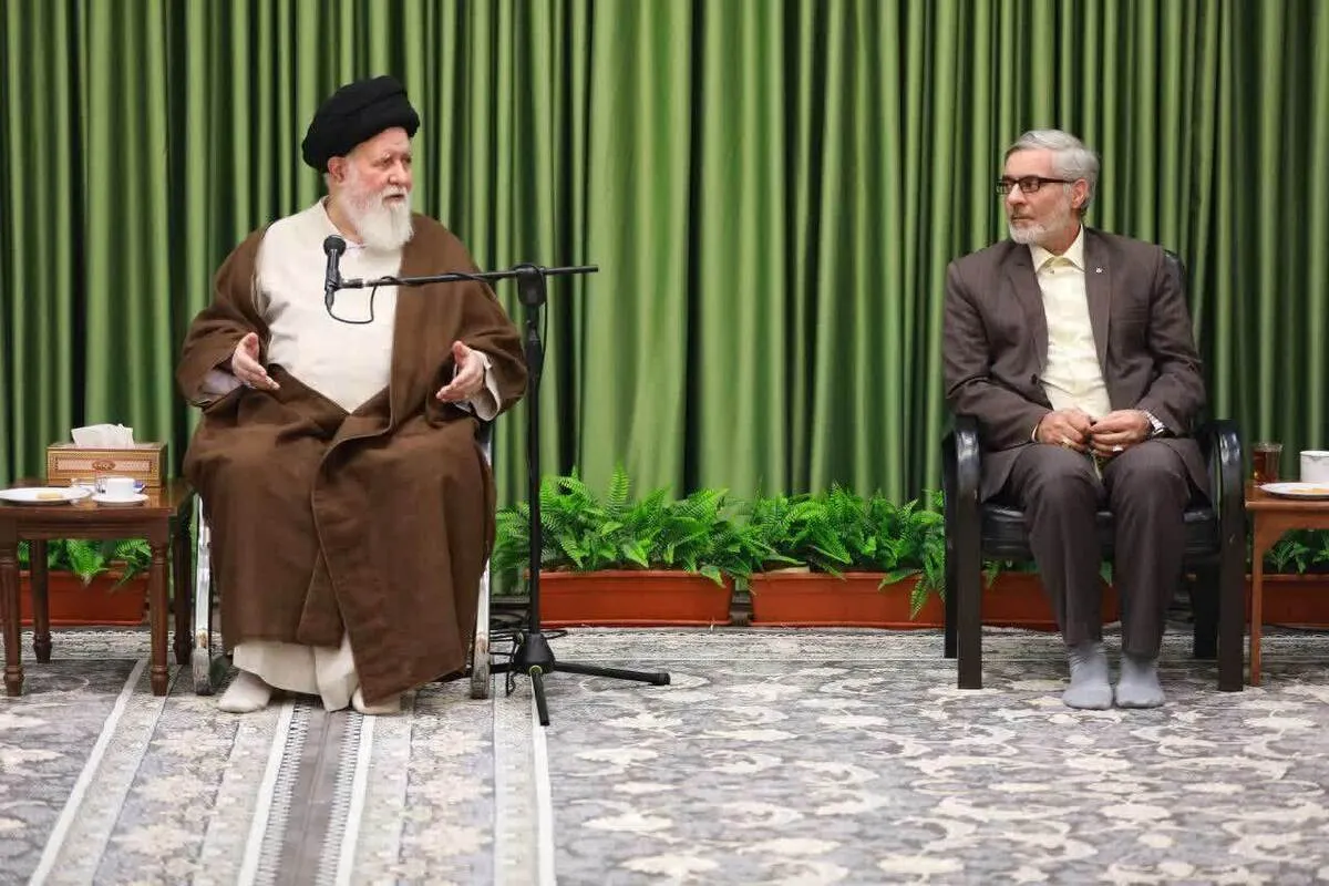آیت‌الله علم‌الهدی: گزینش در جامعه پزشکی نیازمند دقت، ظرافت و مدیریت هوشمندانه است | پارادوکس گزینش، با نظارت و تدبیر قابل‌حل است