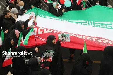 گزارش تصویری حضور باشکوه مردم مشهد در راهپیمایی ۲۲ بهمن