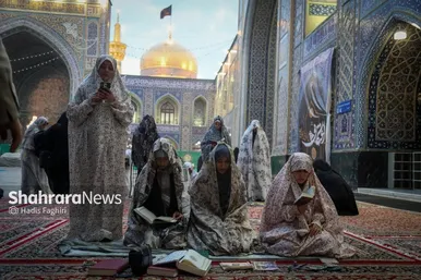گزارش تصویری | اعتکاف بانوان در حرم امام رضا (ع)
