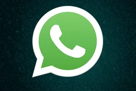 واتس&zwnj;اپ در تلاش برای افزودن قابلیت پخش پیام&zwnj;های صوتی بدون نیاز به بازکردن چت