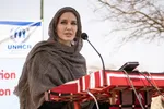 آنجلینا جولی در حمایت از زنان و دختران افغانستانی به اینستاگرام آمد