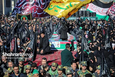 اجتماع عزاداران فاطمی و تشییع پیکر ۱۲ شهید گمنام دفاع مقدس و ۲ شهید حادثه تروریستی راسک در مشهد