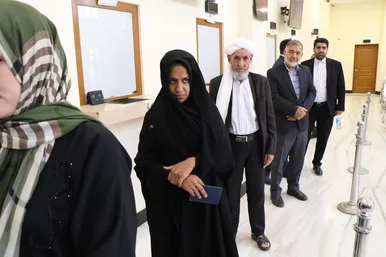 عکس‌هایی از انتخابات چهاردهمین دوره ریاست‌جمهوری در کنسولگری ایران در هرات افغانستان