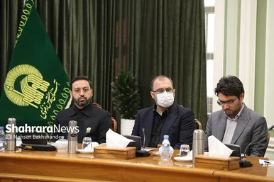 جلسه قرارگاه مرکزی خدمت رسانی به زائرین حرم مطهر رضوی