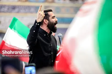 اجتماع مردمی «وعده صادق» در حرم مطهر رضوی