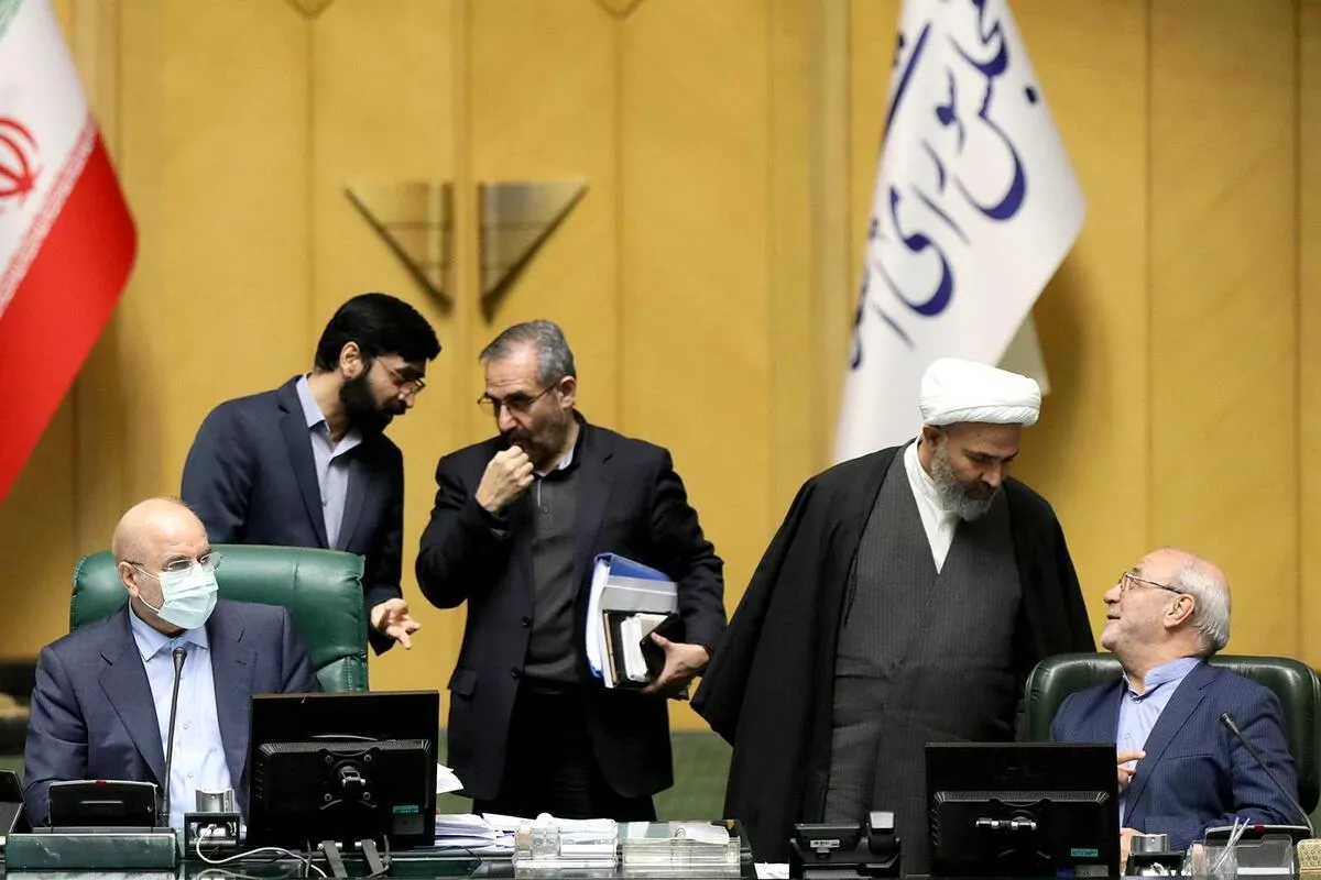 رئیس مجلس: وزیر کشور به ابلاغیه عدم ورود نمایندگان در امور اجرایی ورود کند