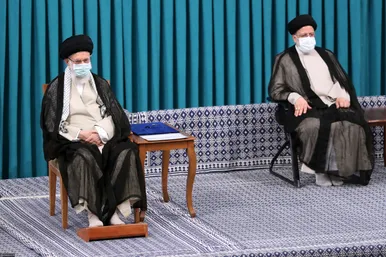 مراسم تنفیذ حکم سیزدهمین دوره ریاست جمهوری اسلامی ایران‌