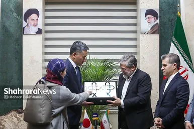 گزارش تصویری | دیدار شهردار مشهد مقدس با سفیر ژاپن در ایران (۲۳ دی ۱۴۰۳)