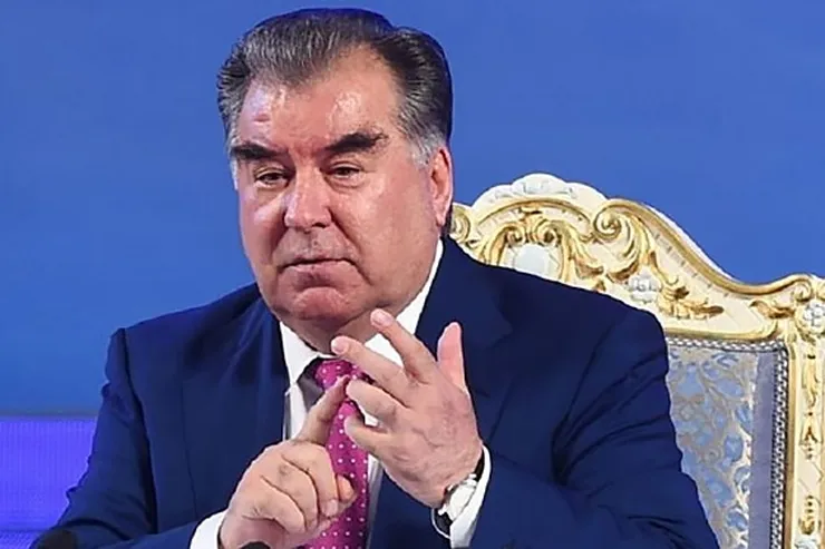 رییس جمهور تاجیکستان: ایجاد کمربند امنیتی در اطراف افغانستان ضروری است