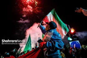 ویدئو | اجتماع مردمی مشهدی&zwnj;ها طی انجام عملیات وعده صادق ۲ از زاویه&zwnj;ای دیگر
