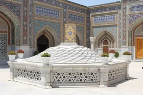 برپایی نمایشگاه منابع اطلاعاتی ضدصهیونیستی در کتابخانه مرکزی آستان قدس