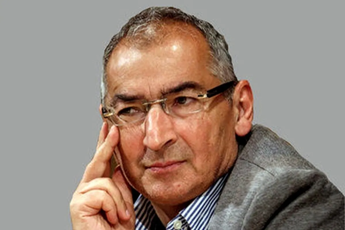 صادق زیباکلام به دادسرا احضار شد