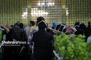 مراسم احیاء شب ۲۱ ماه رمضان در حرم مطهر رضوی
