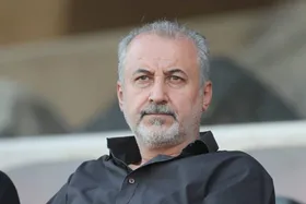 درویش لبه پرتگاه| مدیرعامل پرسپولیس کنار می&zwnj;رود؟