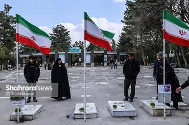 گزارش تصویری | زیارت اهل قبور در آخرین پنجشنبه سال