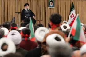 رهبر شهید انقلاب حل&zwnj;المسائل خیلی از چالش&zwnj;ها بودند