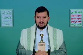 بدرالدین الحوثی: پرتاب هوایی کمک&zwnj;ها یک فریب است | دلخوش بودن به مواضع اروپایی&zwnj;ها ساده&zwnj;لوحی است