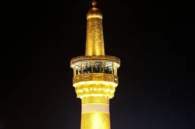 طنین نوای الله اکبر از گلدسته های حرم رضوی