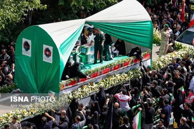 گزارش تصویری | مراسم تشییع پیکر شهدای اقتدار در تهران (۷ تیر ۱۴۰۴)