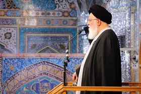 آیت&zwnj;الله علم&zwnj;الهدی: امر به&zwnj;معروف منحصر در تذکر به بانوان بی&zwnj;حجاب نیست| بسیجی نباید برابر حمله دشمن به حجاب بی&zwnj;تفاوت بماند
