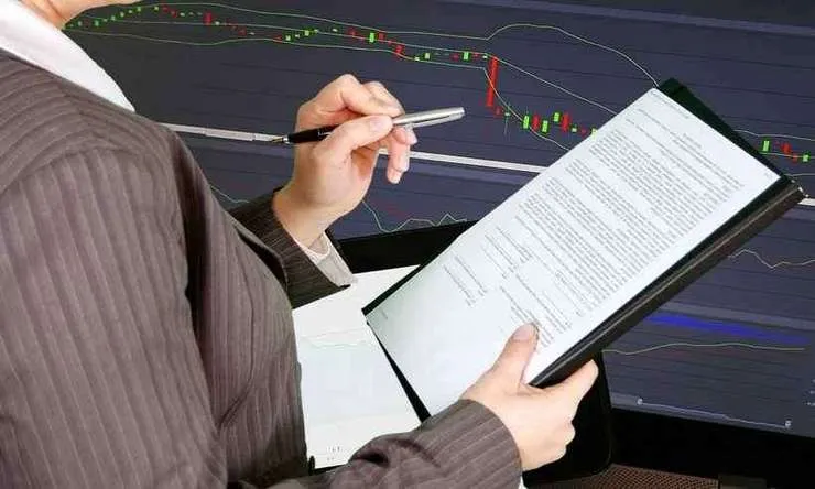 پیش بینی روند بورس تا پایان هفته| تاثیر تشکیل کابینه دولت روی بازار سرمایه