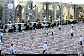۱۰۰۰ خانواده مشاغل آسیب&zwnj;پذیر مشهد مهمان سفره افطار امام رضا (ع) شدند