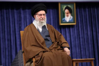 عکس‌هایی از دیدار مدال‌آوران ورزشی و علمی با رهبر انقلاب (۲۸ مهرماه ۱۴۰۴)